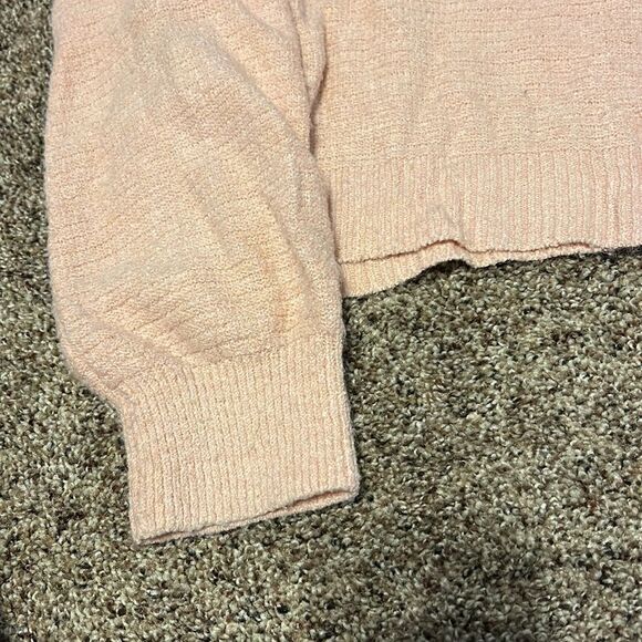 Pink Sweater - Picture 2 of 5